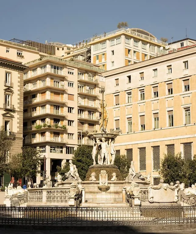San Giacomo 32 Residence Napoli Italia